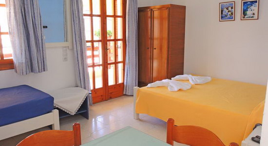 Apartments Zorbas in Agia Pelagia Crete - Studios